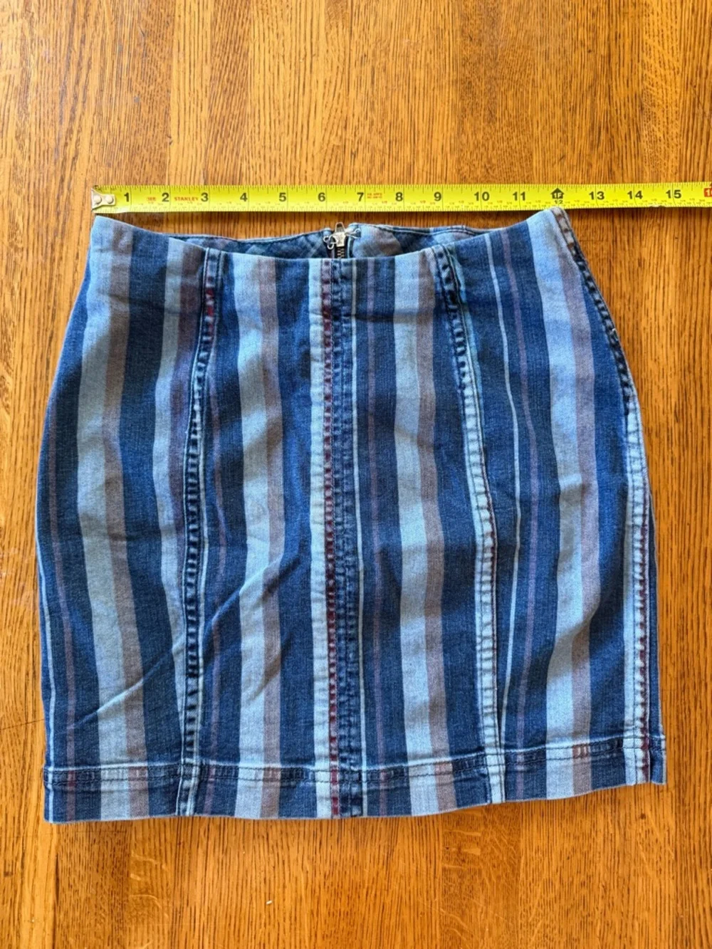 Free People Denim Mini Skirt Striped Y2K Low Rise Blue Size 2 EUC